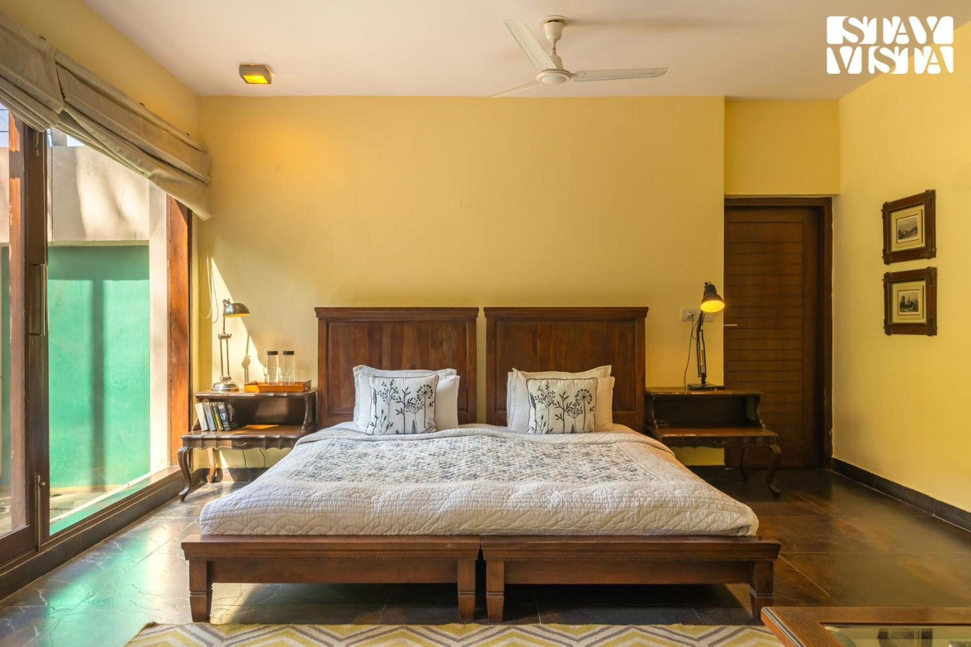 Stayvista At Hillcrest Villa With Valley View, Bonfire And Heater Kasauli Exterior foto